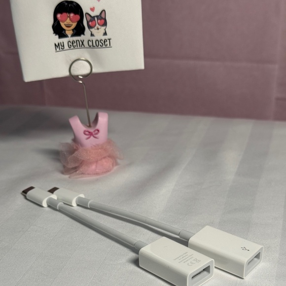 🚨 Brand New Alert! Apple USB-C to USB Adapter's🚨 - Picture 1 of 3